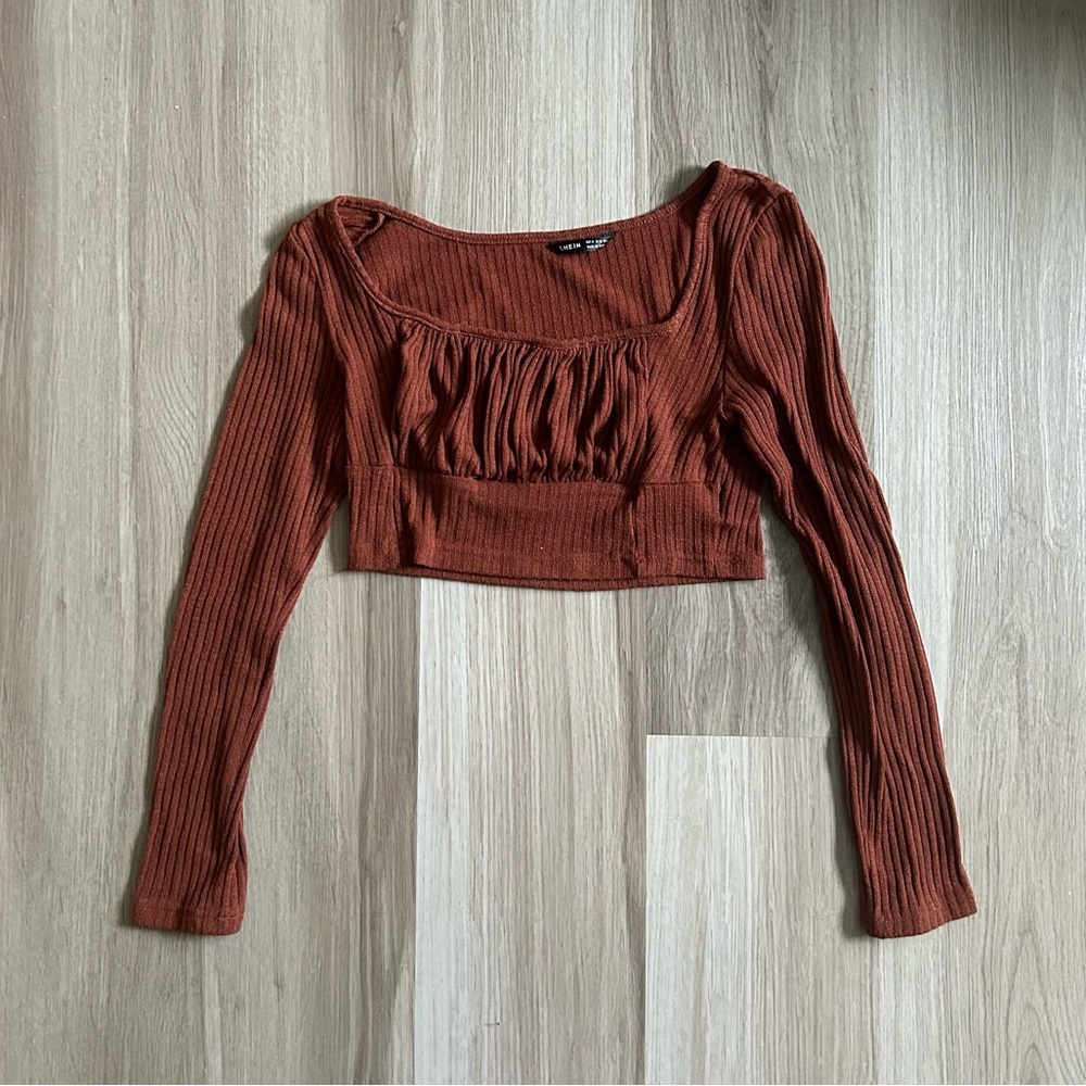 cropped long sleeve